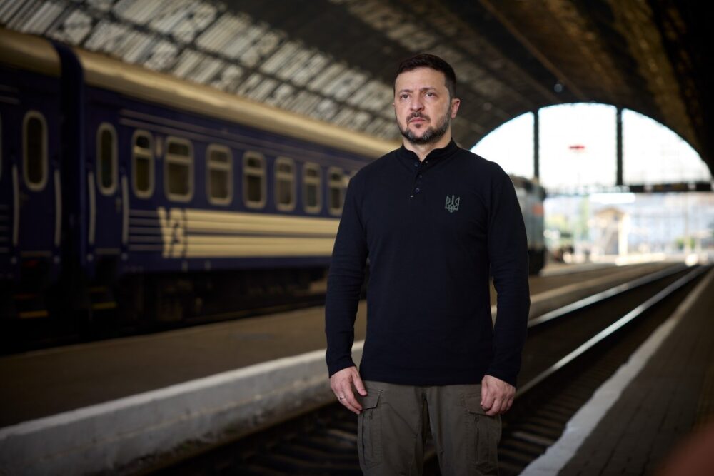 З нагоди Дня Конституції