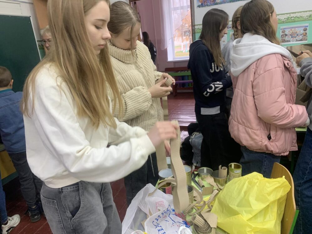 Благодійна акція “Подаруй тепло воїнам ЗСУ”!